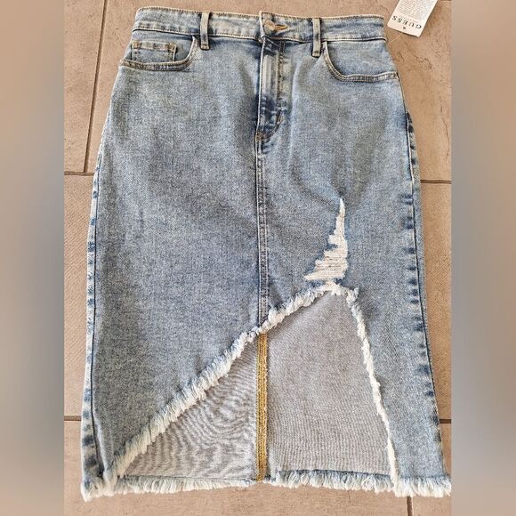 Guess blue denim skirts size S/P - Picture 1 of 7